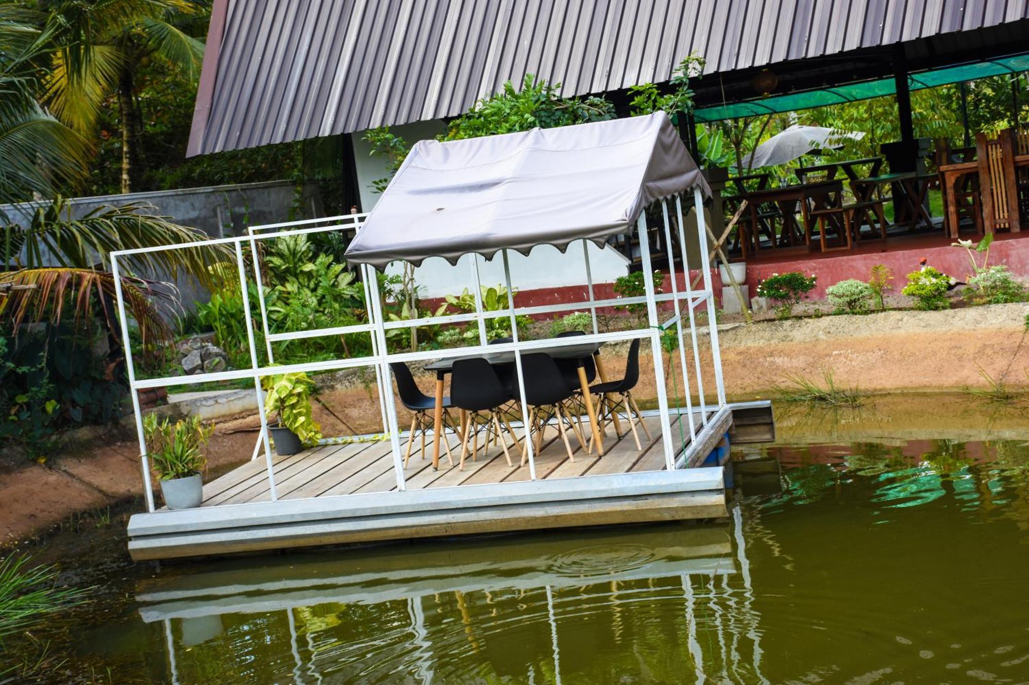 Steps Garden Resort Негомбо Екстер'єр фото