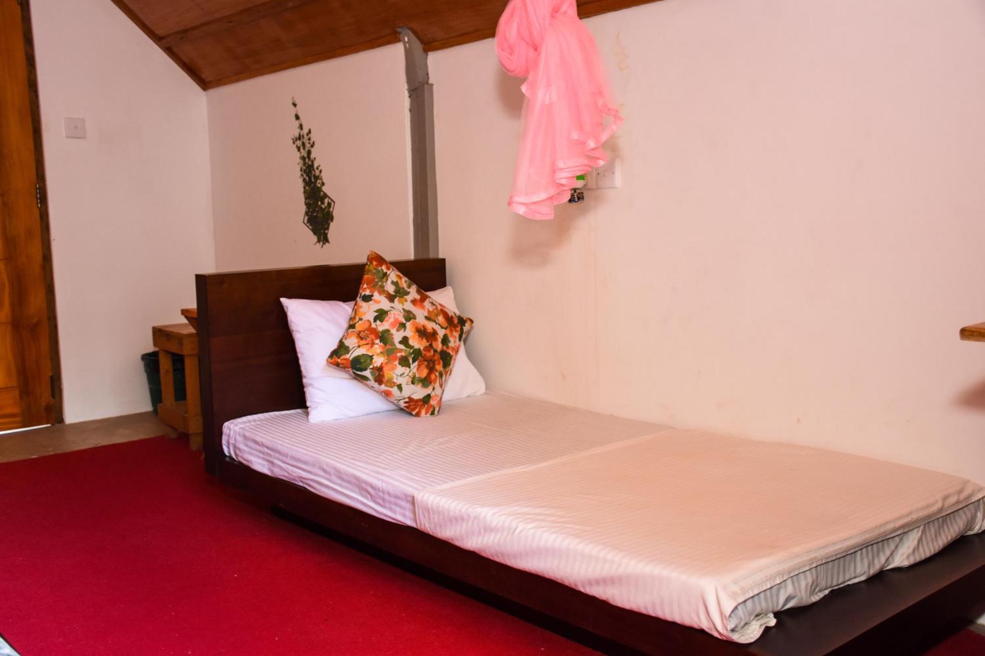 Steps Garden Resort Негомбо Екстер'єр фото